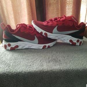 Nike react element 55 size 7